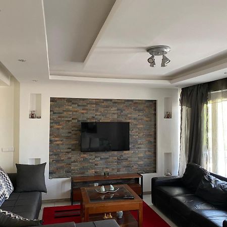 Appartement A Mermoz, Nettoyage Journalier Gratuit Dakar Exterior photo