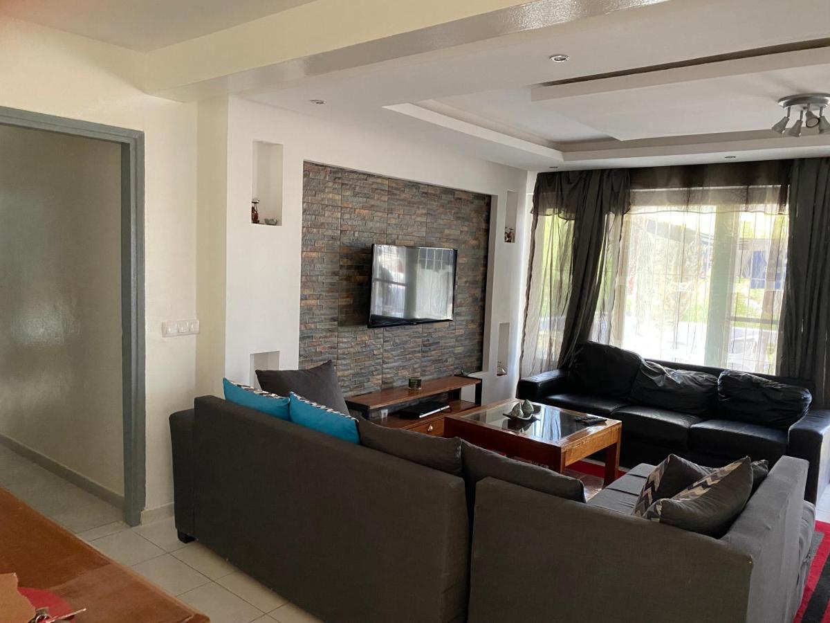 Appartement A Mermoz, Nettoyage Journalier Gratuit Dakar Exterior photo