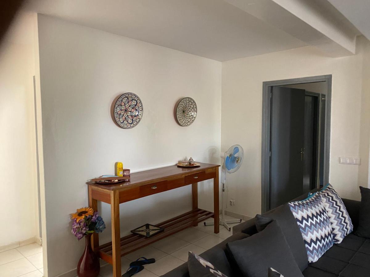 Appartement A Mermoz, Nettoyage Journalier Gratuit Dakar Exterior photo